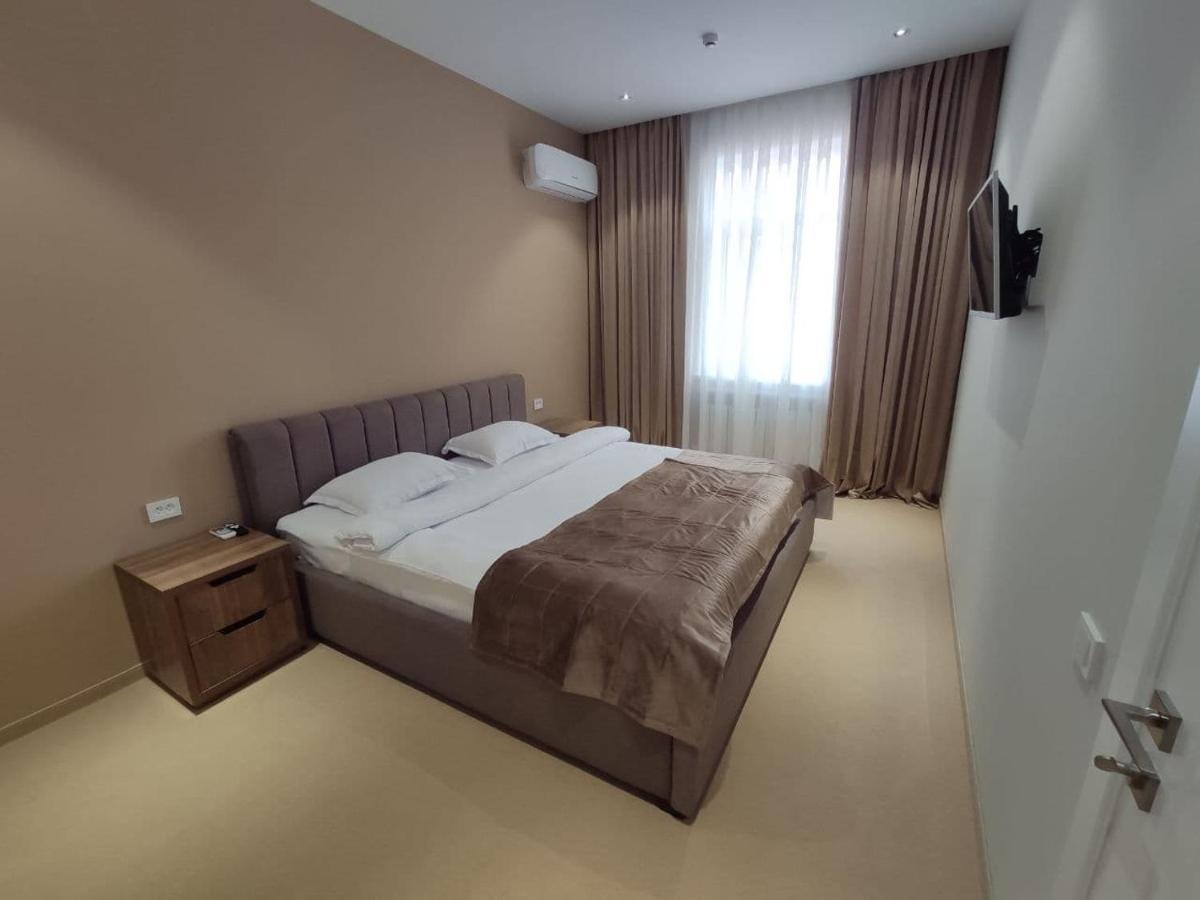 Pana Hotel Nukus Exterior foto